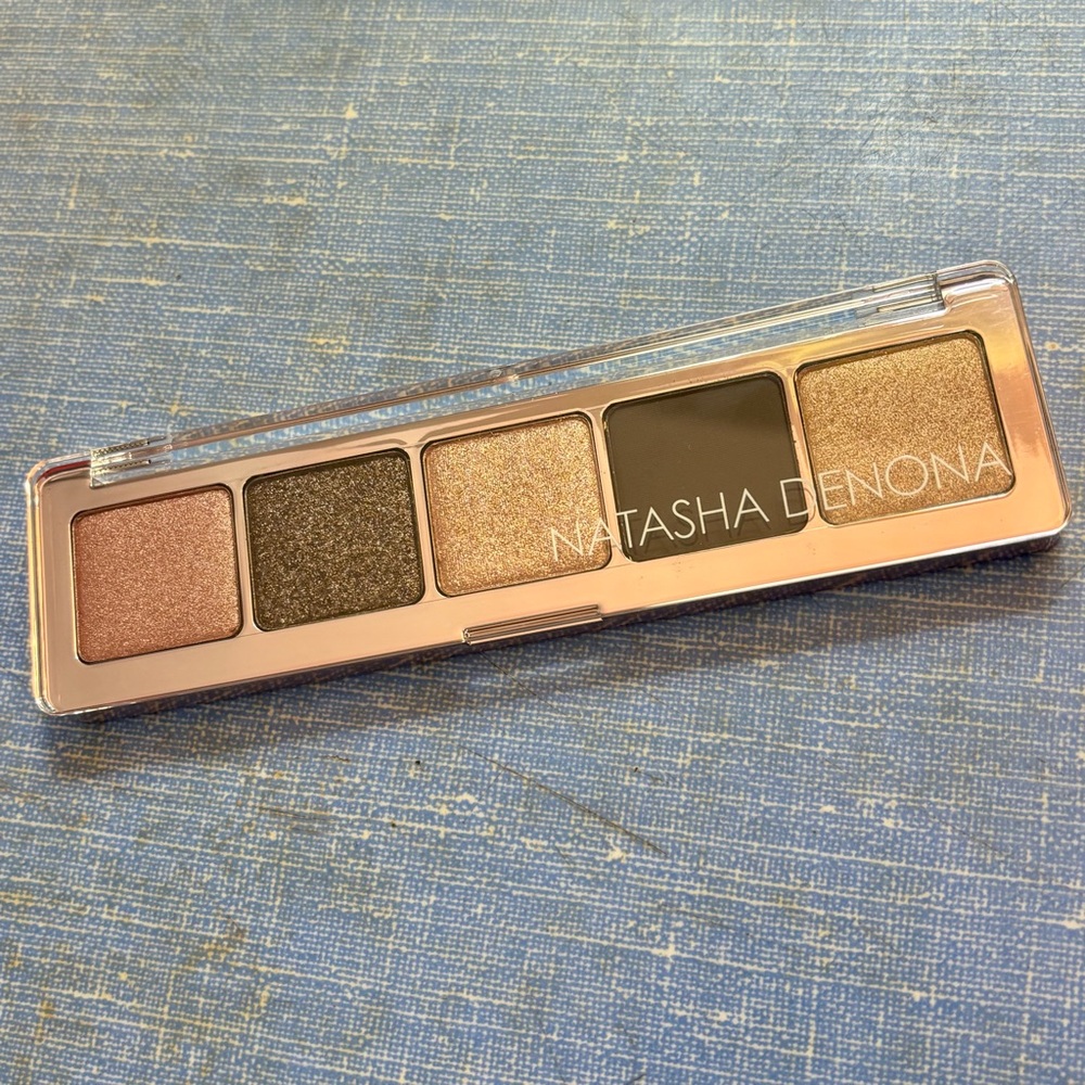 Natasha Denona rose & wood eyeshadow palette